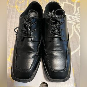 Sonoma Black big boy’s Oxford